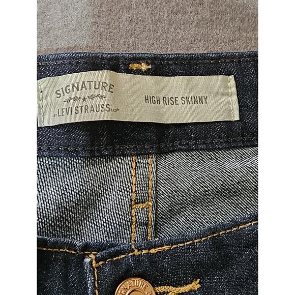 Levis Jeans Womens 20M Blue Dark High Rise Signature Skinny Stretch - Picture 3 of 10